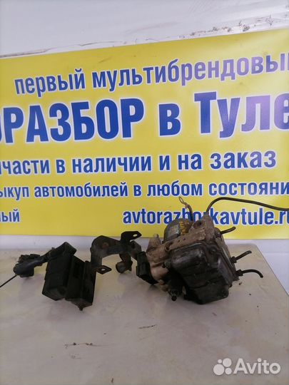 Блок управления ABS Mitsubishi Pajero