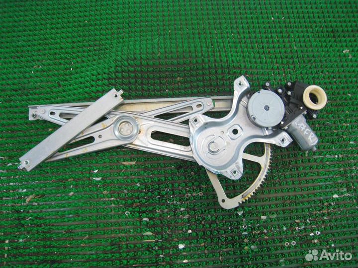 Стеклоподъемник передний правый Toyota Avensis T2