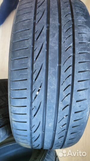 Hankook Ventus ME01 K114 215/55 R17