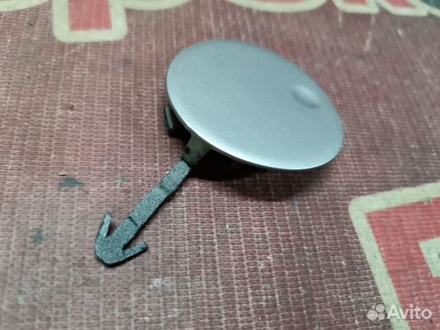 Заглушка буксировочного крюка передний LADA Priora