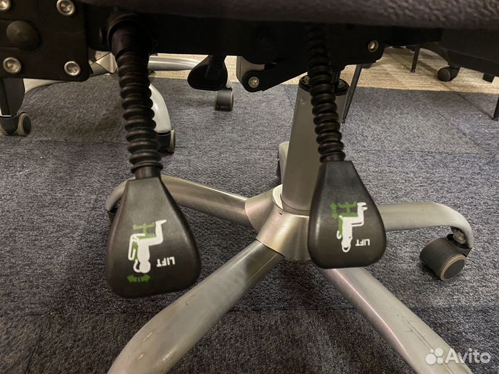 Компьютерное кресло chairman 3 регулировки