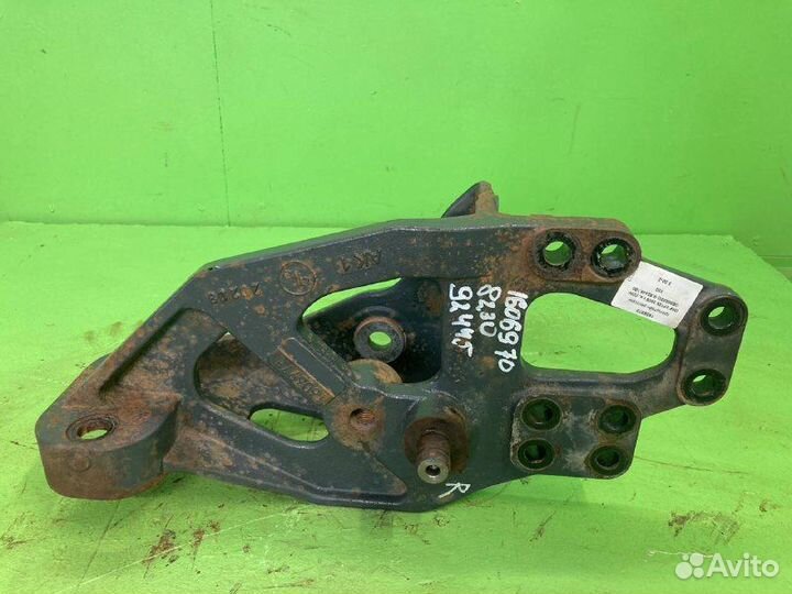 Кронштейн рессоры DAF XF105