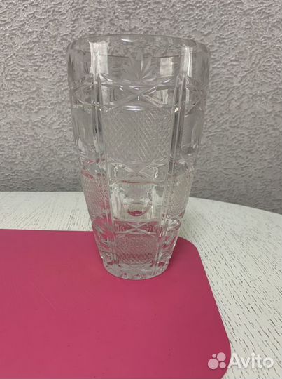 Хрустальная ваза