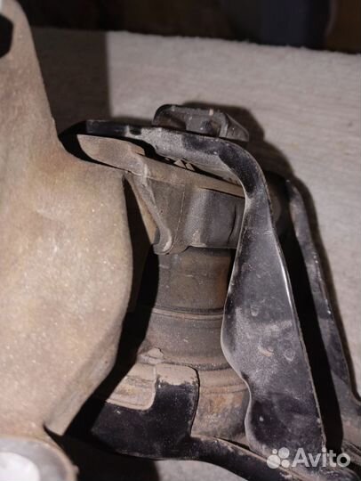 Подушка двигателя ниссан кашкай