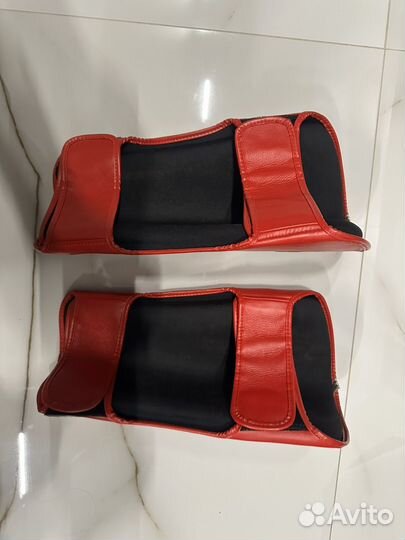 Защита голени Twins красная