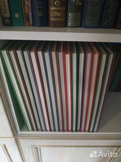 Комплект книг Зачарованный мир