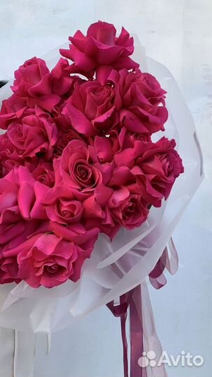 Букет из 25 роз Pink Floyd