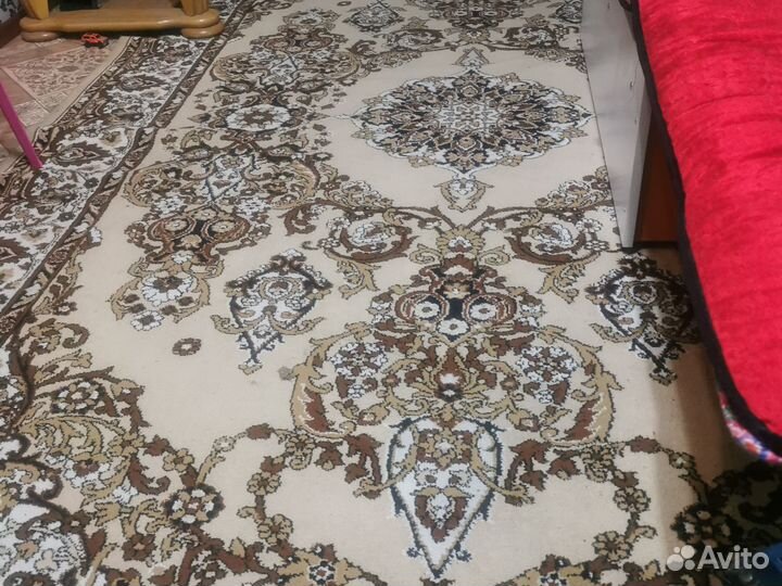 Ковры бу 2м на 4 м