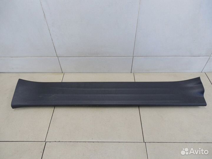 Накладка порога (внутренняя) Hi Lux 2015