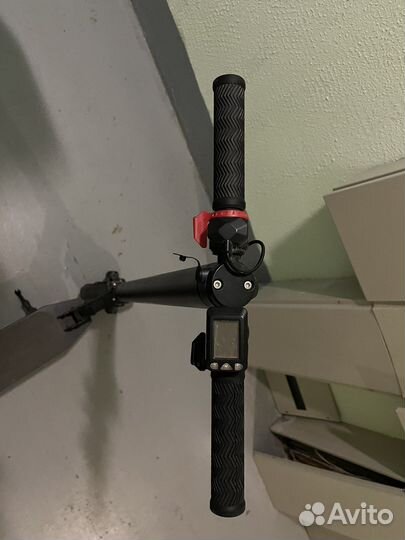 Электросамокат iconbit