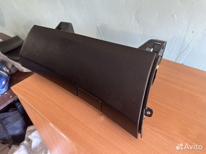 Бардачок Toyota Corolla Fielder NZE141 5504