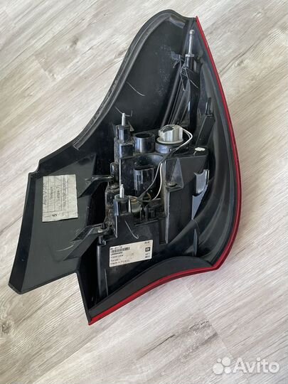 Задний левый фонарь Opel Astra GTS