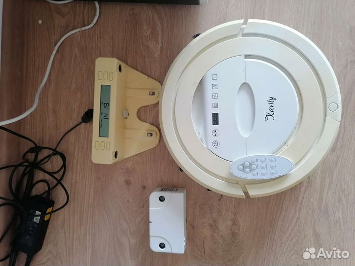 Робот пылесос