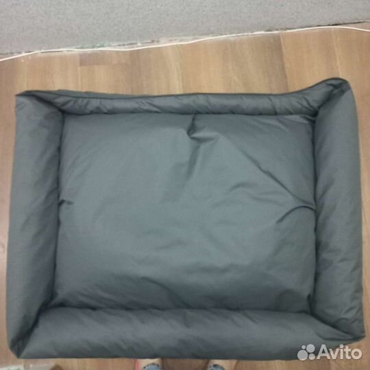 Лежанка для крупных собак