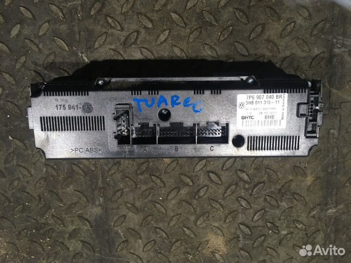 Блок управления климатом (Volkswagen Touareg)