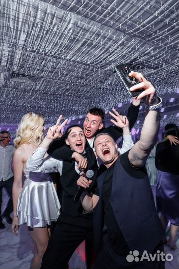 Ведущий на свадьбу