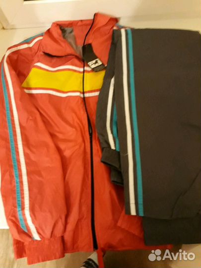 Костюм спортивный новый