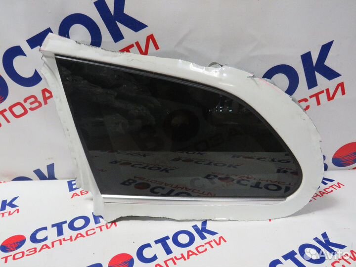 Стекло собачника Лево volvo XC60 DZ90