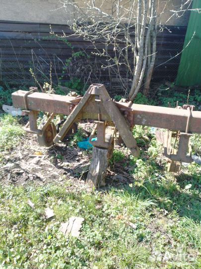 Плуг 1L 2-20, 1981