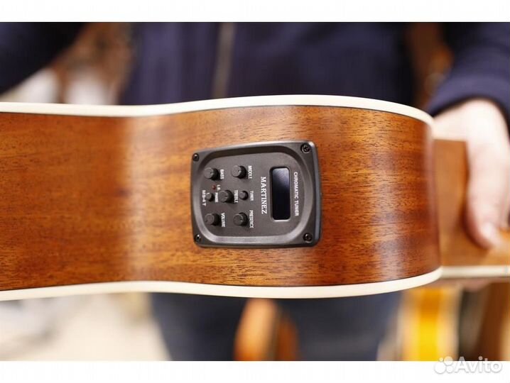 Martinez FAW - 706S - электроакустическая гитара