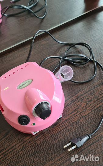 Аппарат для маникюра с фрезами