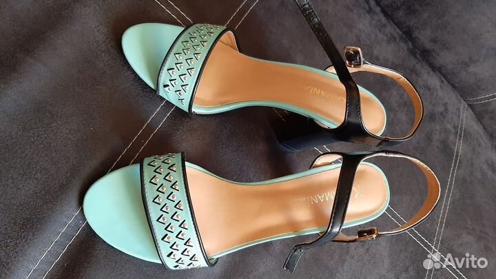 Босоножки женские 38 размер