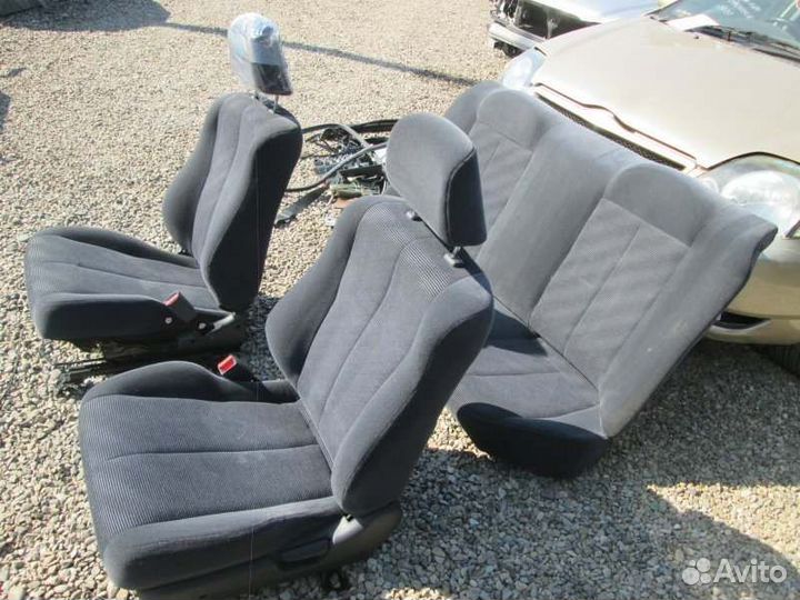 Сидения комплект Honda Torneo CF3 F18B 2000/9