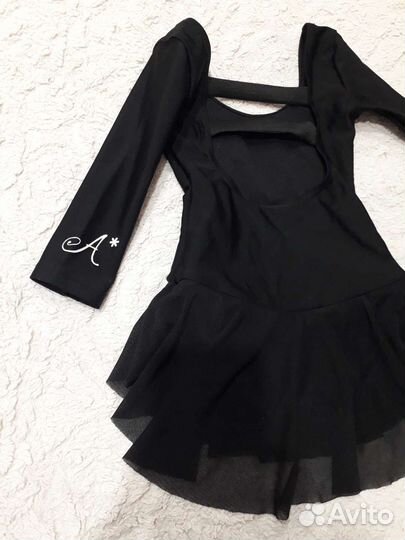 Гимнастический купальник с юбочкой