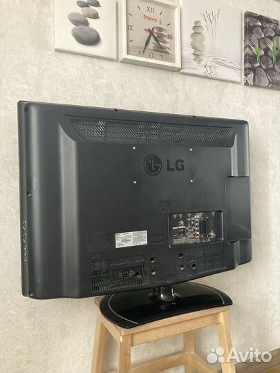 Телевизор LG 32LG5700