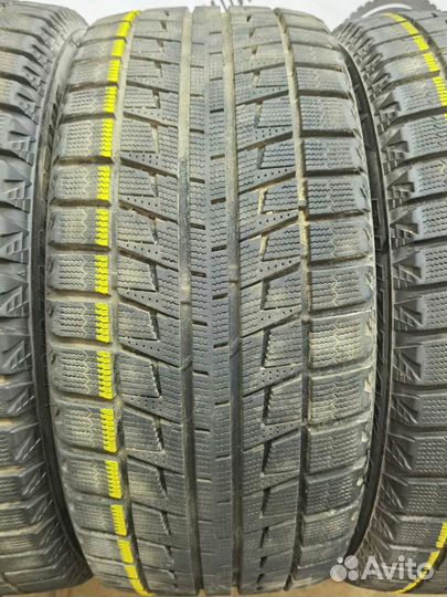 Bridgestone Blizzak Revo2 235/50 R18 98V