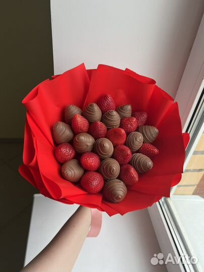 Букет из клубники в шоколаде