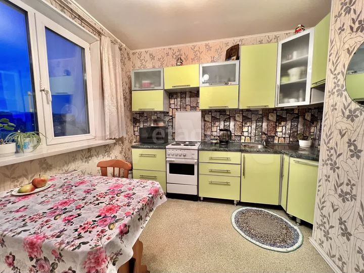 2-к. квартира, 56,5 м², 12/16 эт.