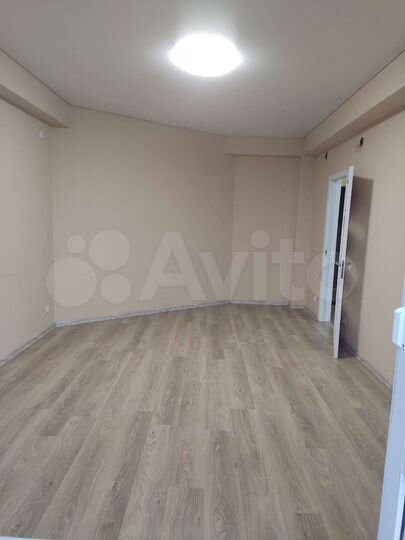 1-к. квартира, 50 м², 2/4 эт.