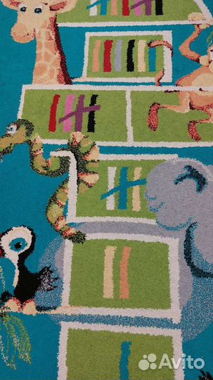 Коврик в детскую