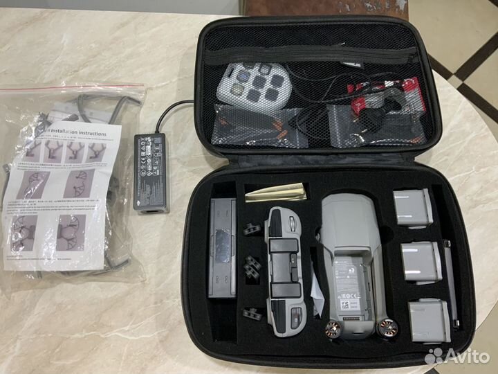 Квадрокоптер dji Mavic Air 2 Fly More Combo