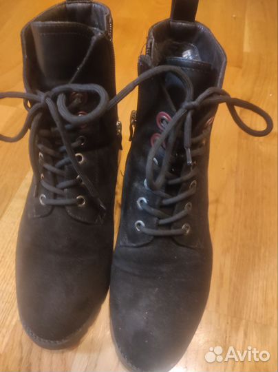 Ботинки женские зимние 38 размера