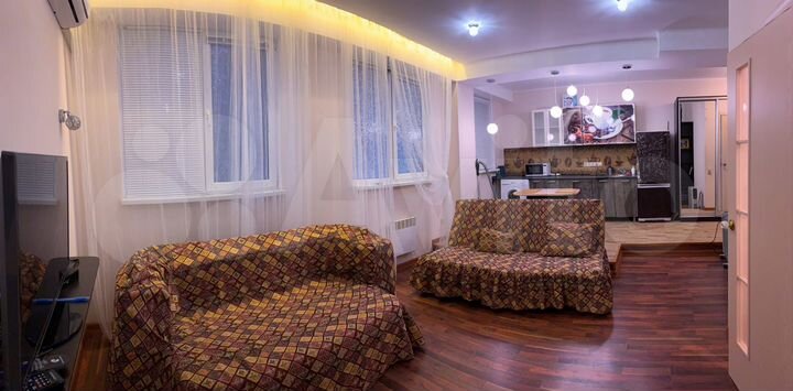 2-к. квартира, 45 м², 1/6 эт.