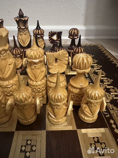 Шахматы резные деревянные
