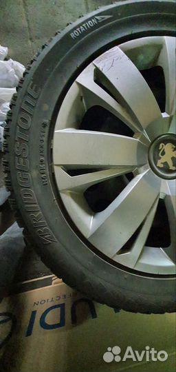 Bridgestone Blizzak Spike 3 205/55 R16 91T