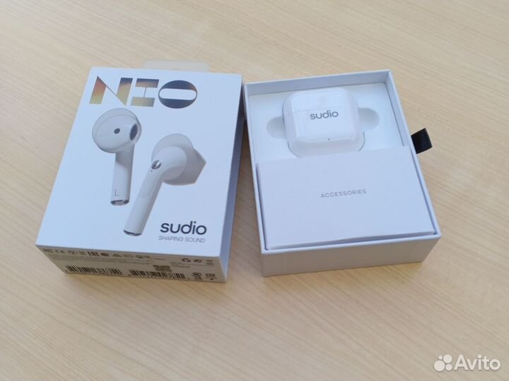 Беспроводные наушники