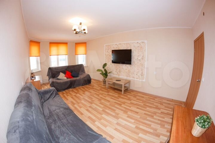 2-к. квартира, 65 м², 4/17 эт.