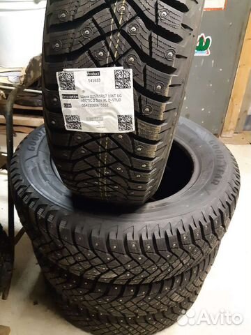 Goodyear UltraGrip Arctic 2 SUV 225/65 R17 106T