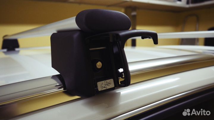 Багажник (поперечины) оригинальный на Ауди Q5