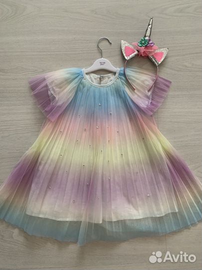 Нарядное платье для девочки