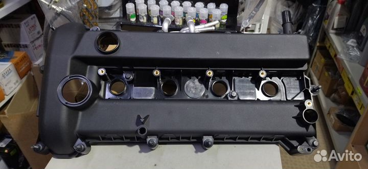 Клапанная крышка Mazda 6