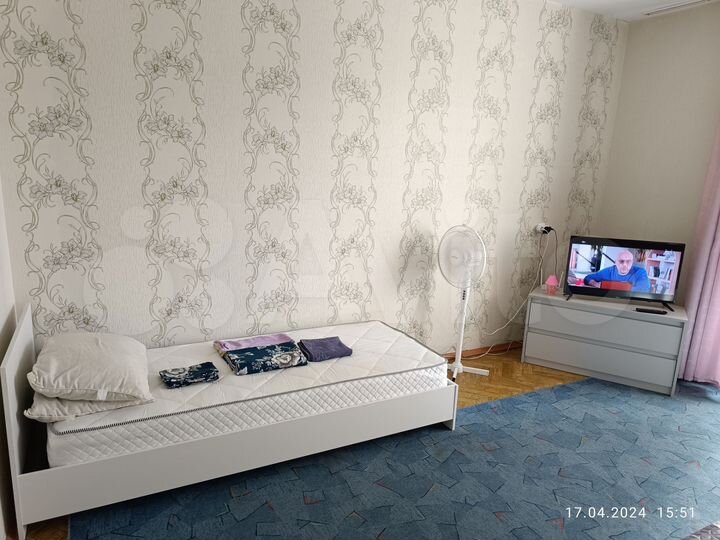 1-к. квартира, 43 м², 2/10 эт.