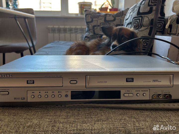 DVD плеер видеомагнитофон samsung svdvd440