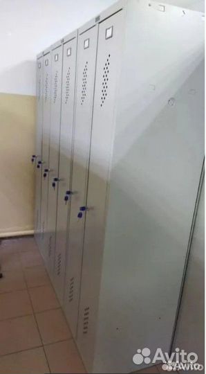 Шкаф металлический для раздевалок