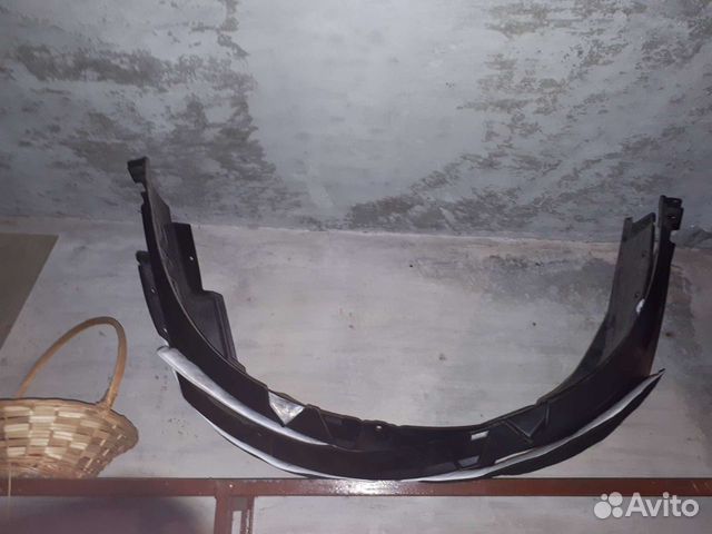 Митсубиси аутлендер