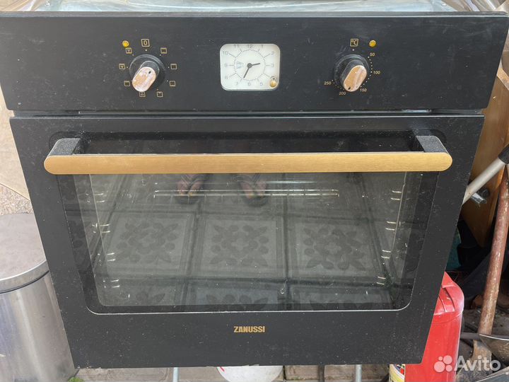 Духовой шкаф zanussi